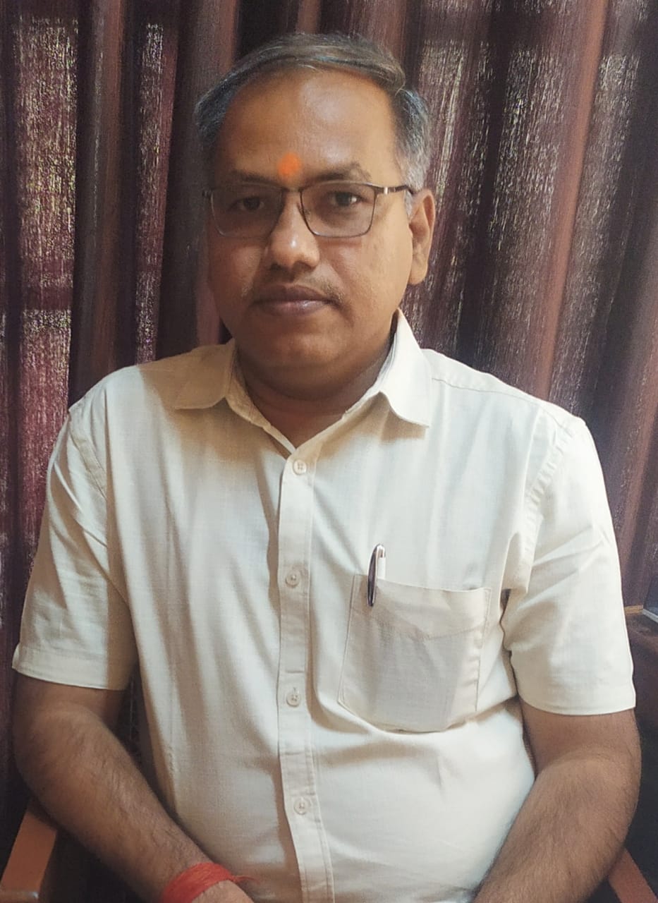 MR.VIVEK KUMAR SINGH